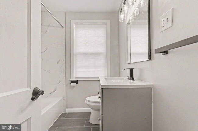 Building Photo - 1546 Putty Hill Ave