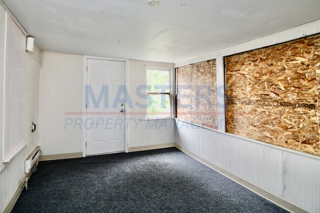 Building Photo - 2563 Foraker Ave