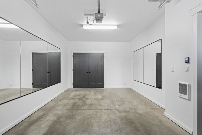 Building Photo - 24493 E Pinnacle Ct