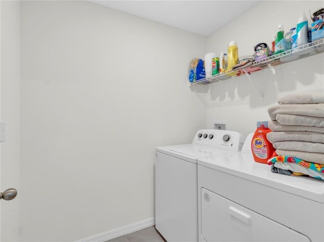 Building Photo - 5446 Logan Cave Ave