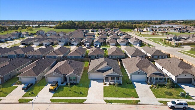 Building Photo - 25810 Northpark Pine Dr