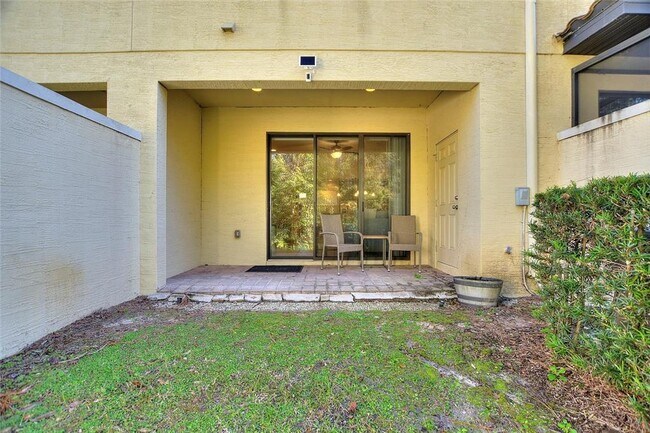 Building Photo - 8205 Roseville Blvd