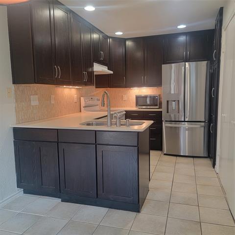 Building Photo - 14151 Montfort Dr