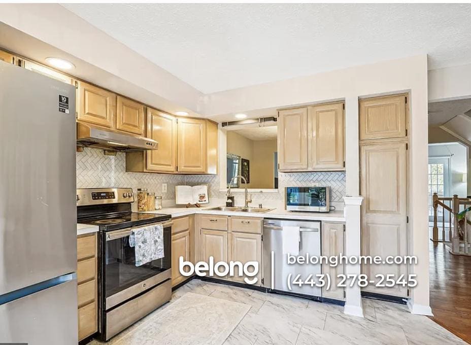 Building Photo - 1227 Travis View Ct