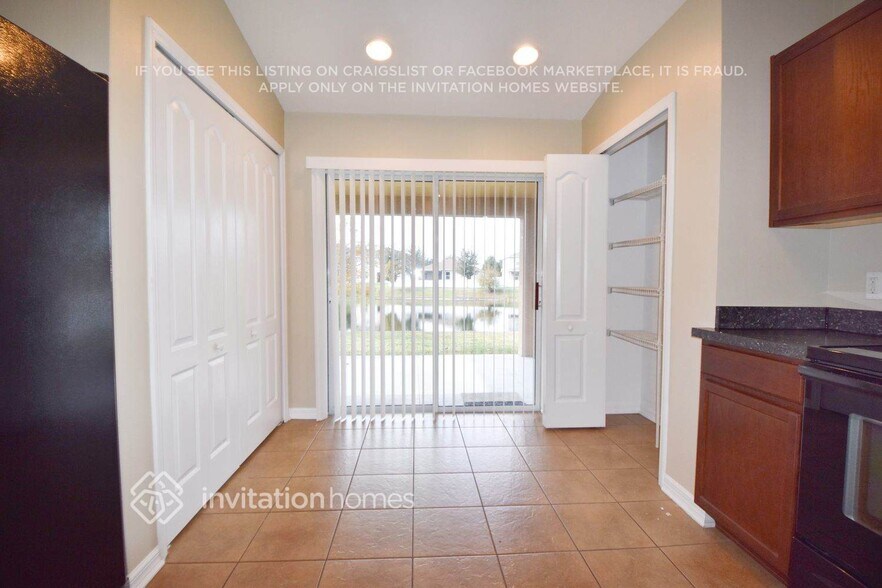 Building Photo - 15656 Greyrock Dr