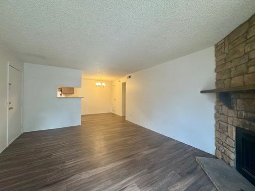 Building Photo - 2 Bed 2 Bath Condo in Denver Near Windsor Lake! Available NOW!