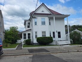 Building Photo - 212 Alsace St