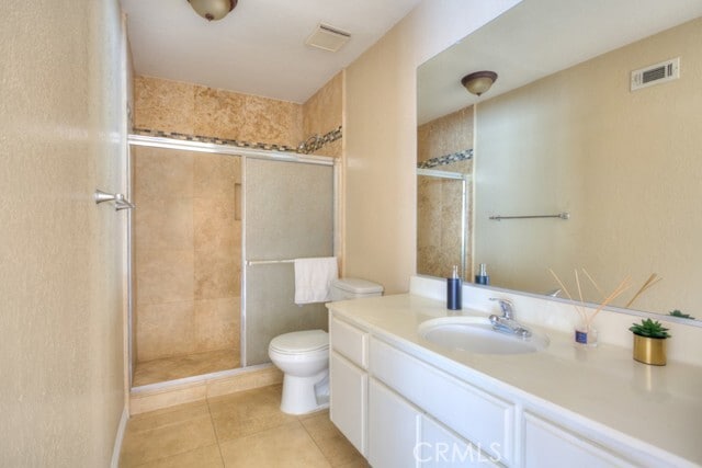 Building Photo - 555 S Azusa Ave