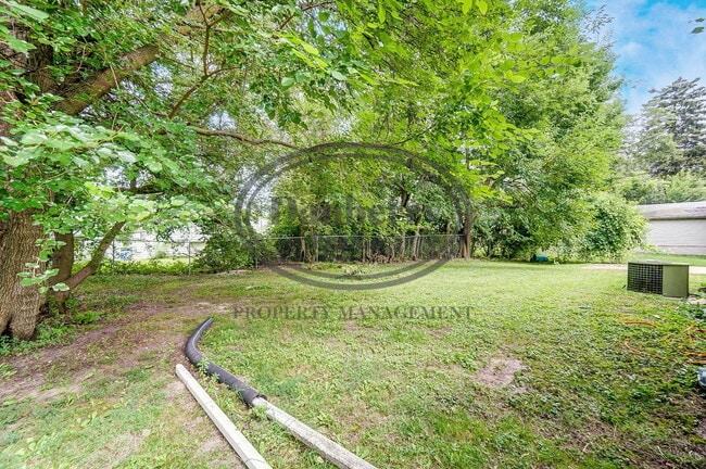 Building Photo - 1115 Secor Rd