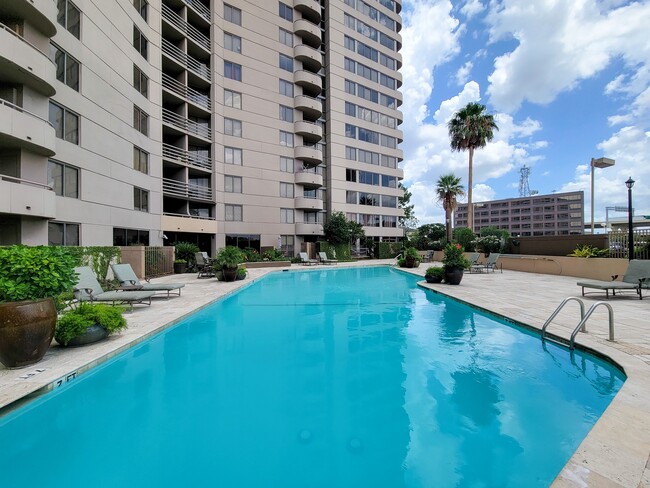 Building Photo - 3525 Sage Rd