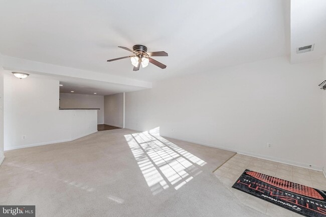 Building Photo - 1417 N Van Dorn St