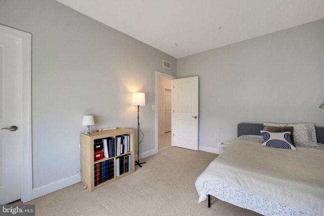 Building Photo - 2871 Broad Wing Dr
