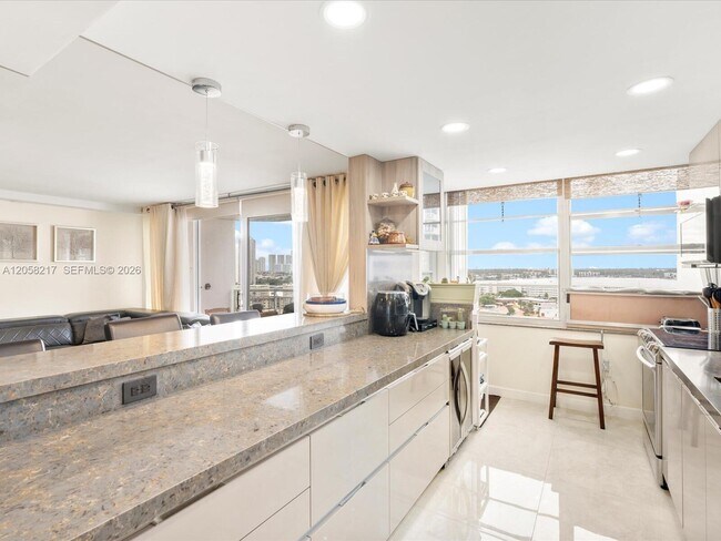 Building Photo - 18071 Biscayne Blvd