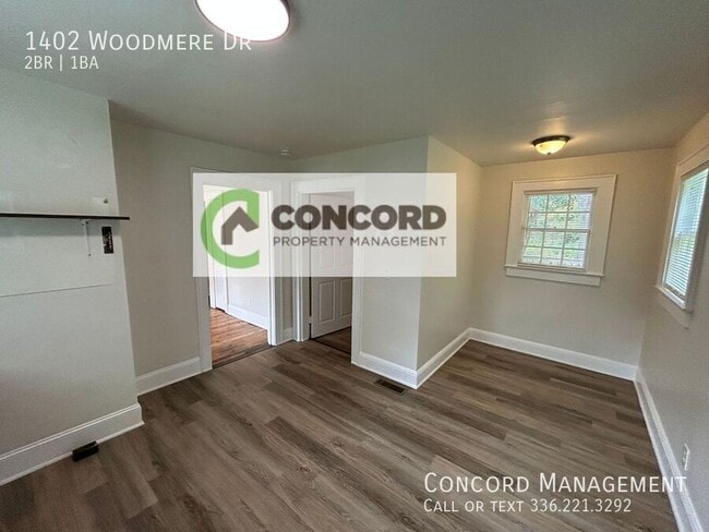 Building Photo - 1402 Woodmere Dr