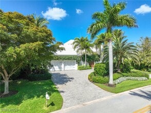 Building Photo - 4117 Belair Ln