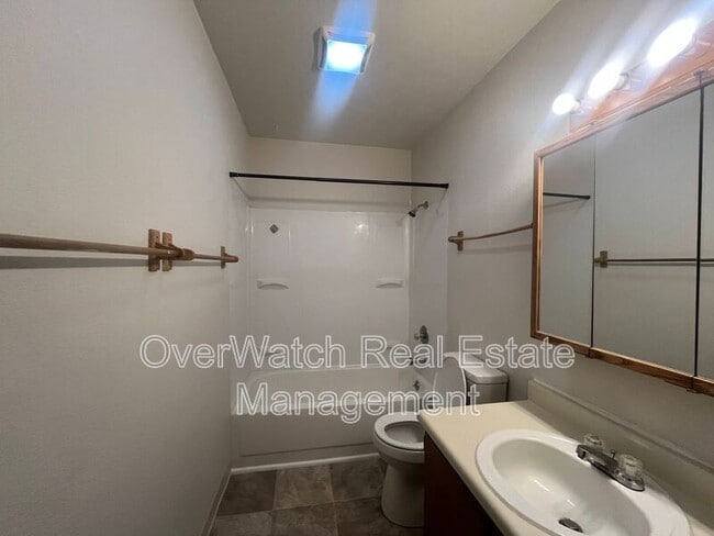 Building Photo - 8116 Boundary Ave