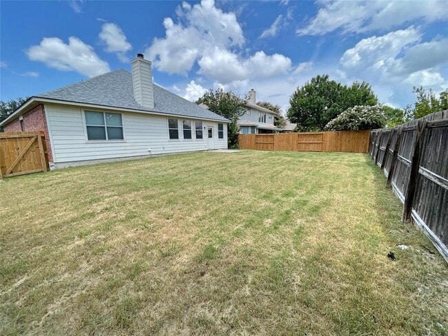 Building Photo - 2059 Carlisle Castle Dr