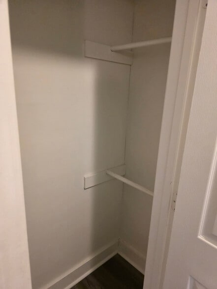 Building Photo - 83 Rocky Slope Rd