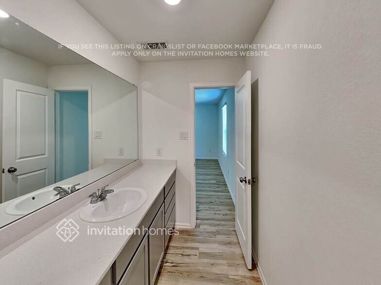 Building Photo - 22372 Sonora River Trce