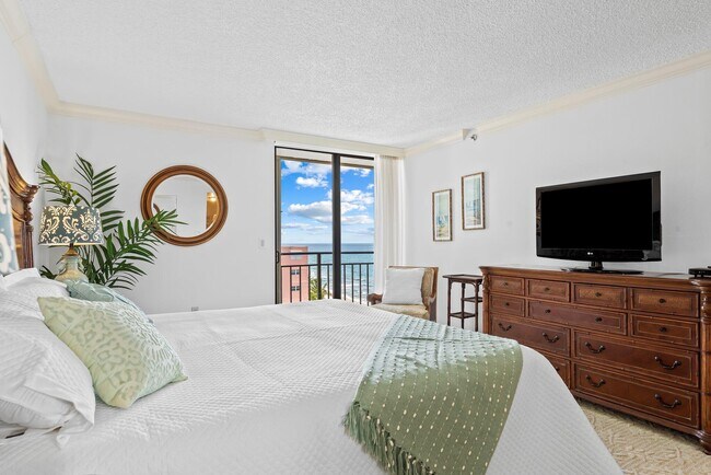 Building Photo - 3009 S Ocean Blvd