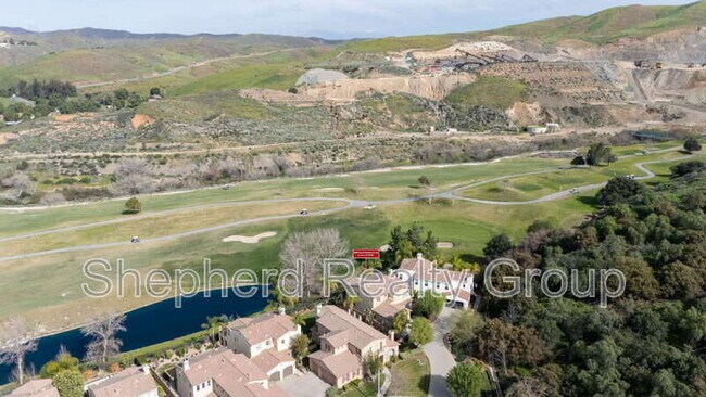 Building Photo - 2985 Breezy Meadow Cir