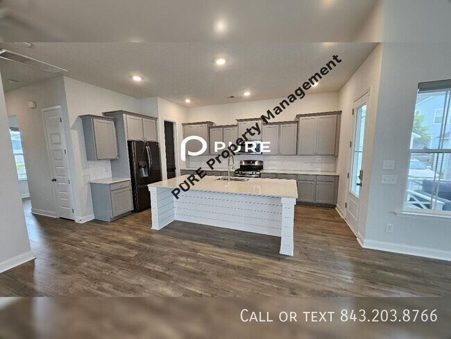 Building Photo - 203 Magnolia Garden Dr