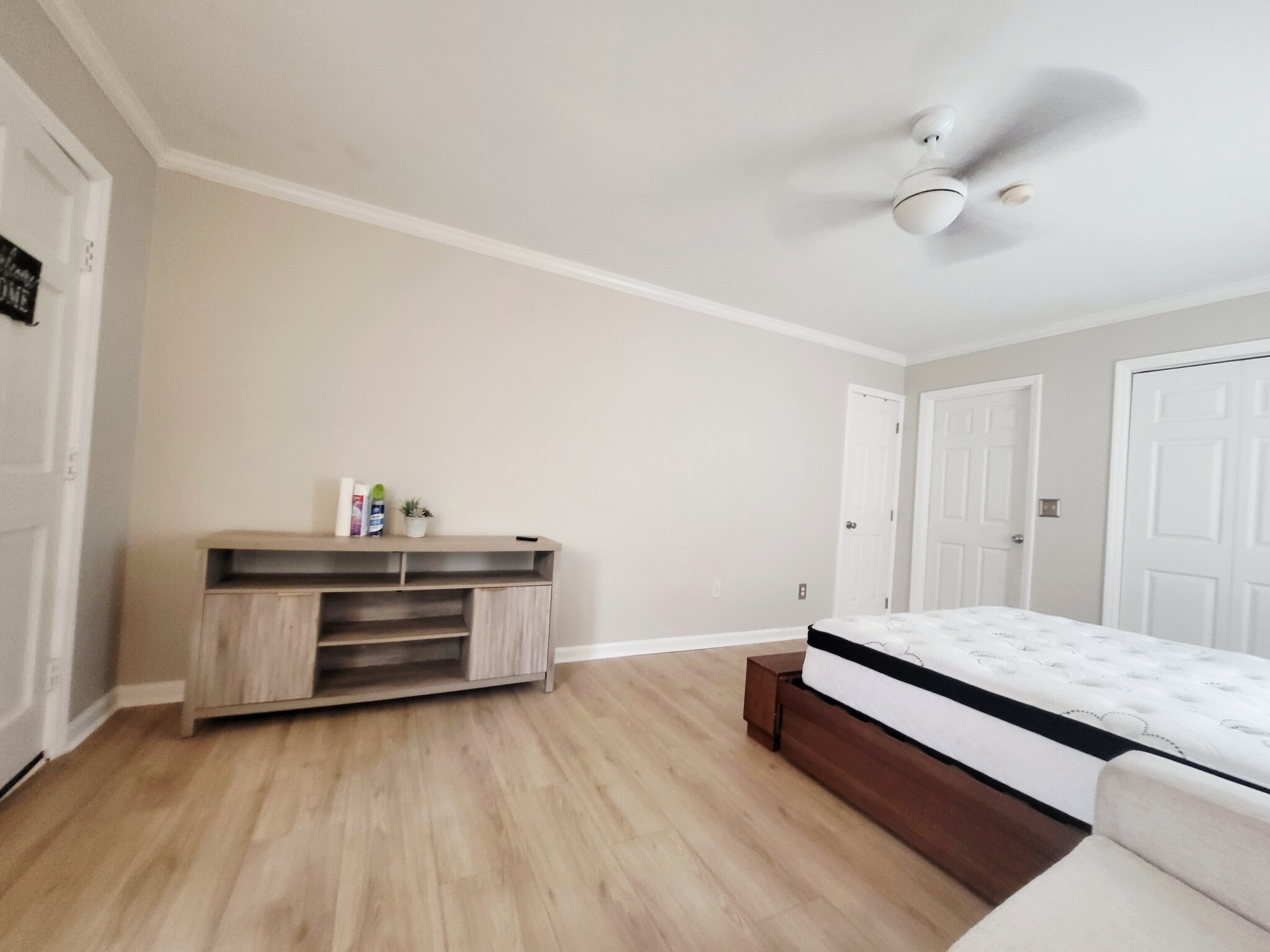 Building Photo - 2305 Whispering Pines Dr