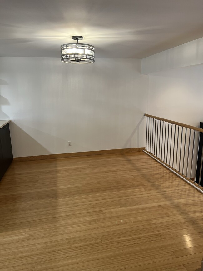 Dining area - 13326 Maxella Ave