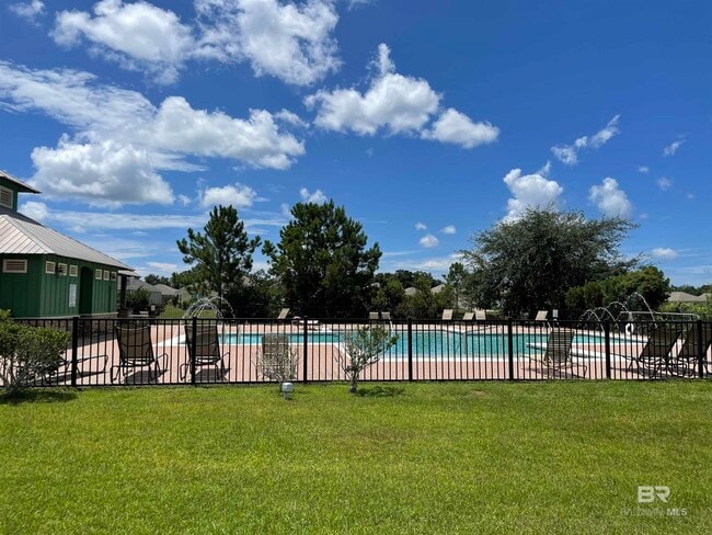 Building Photo - 17417 Tallasee Blvd