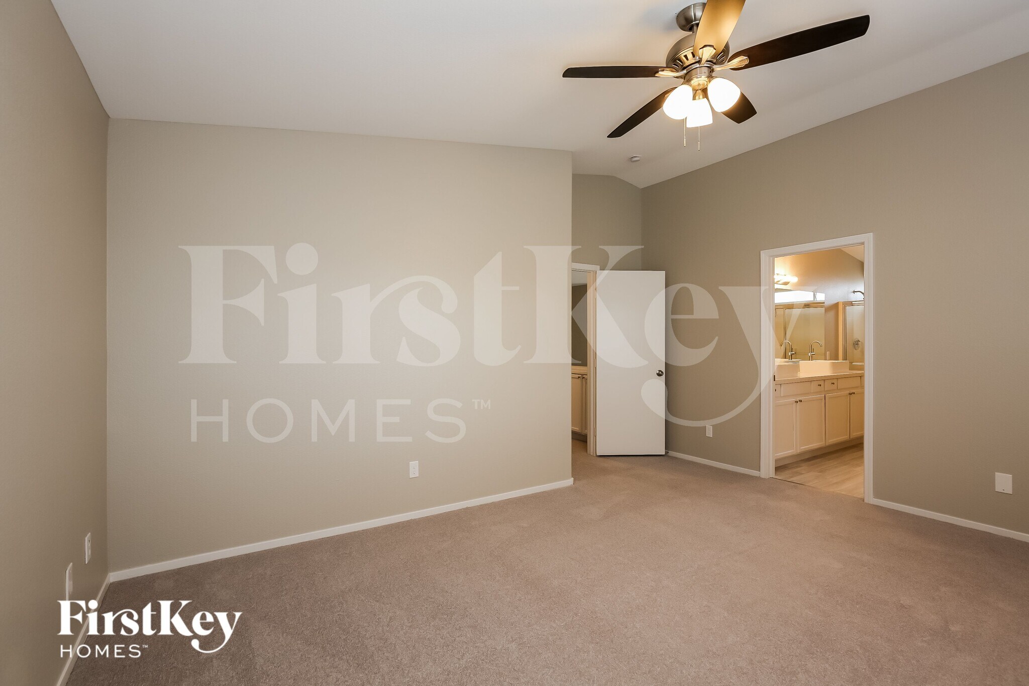 Building Photo - 8905 W Tumblewood Ave