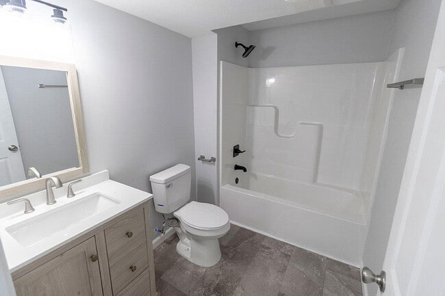 Building Photo - 5316 Godas Cir