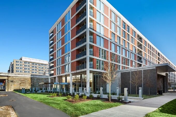 Building Photo - 600 4th St SW