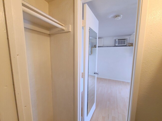 Building Photo - 11234 San Lucas Dr