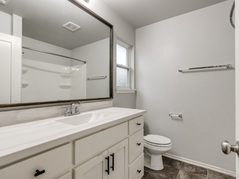 Building Photo - 705 Blue Fish Rd