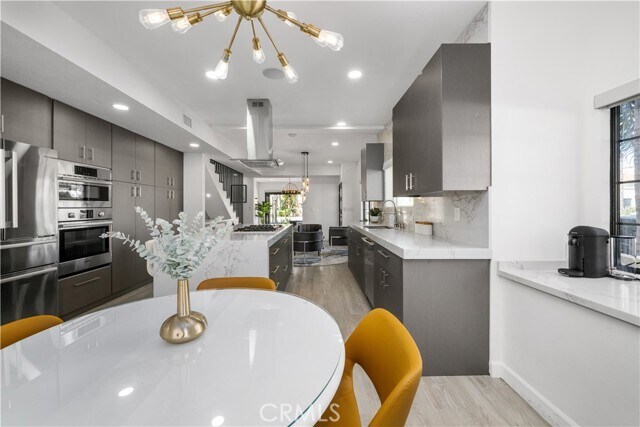 Building Photo - 122 21st St