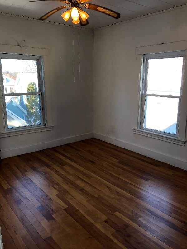 Building Photo - 200 Walnut St