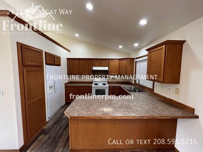 Building Photo - 2631 N Bobcat Way