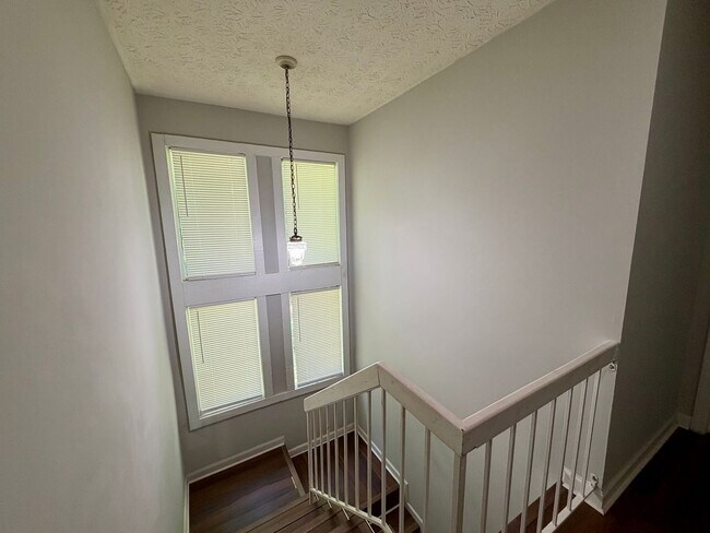 Building Photo - Welcome home!