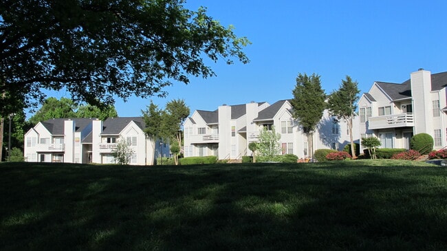 Primary Photo - 9621 Vinca Cir