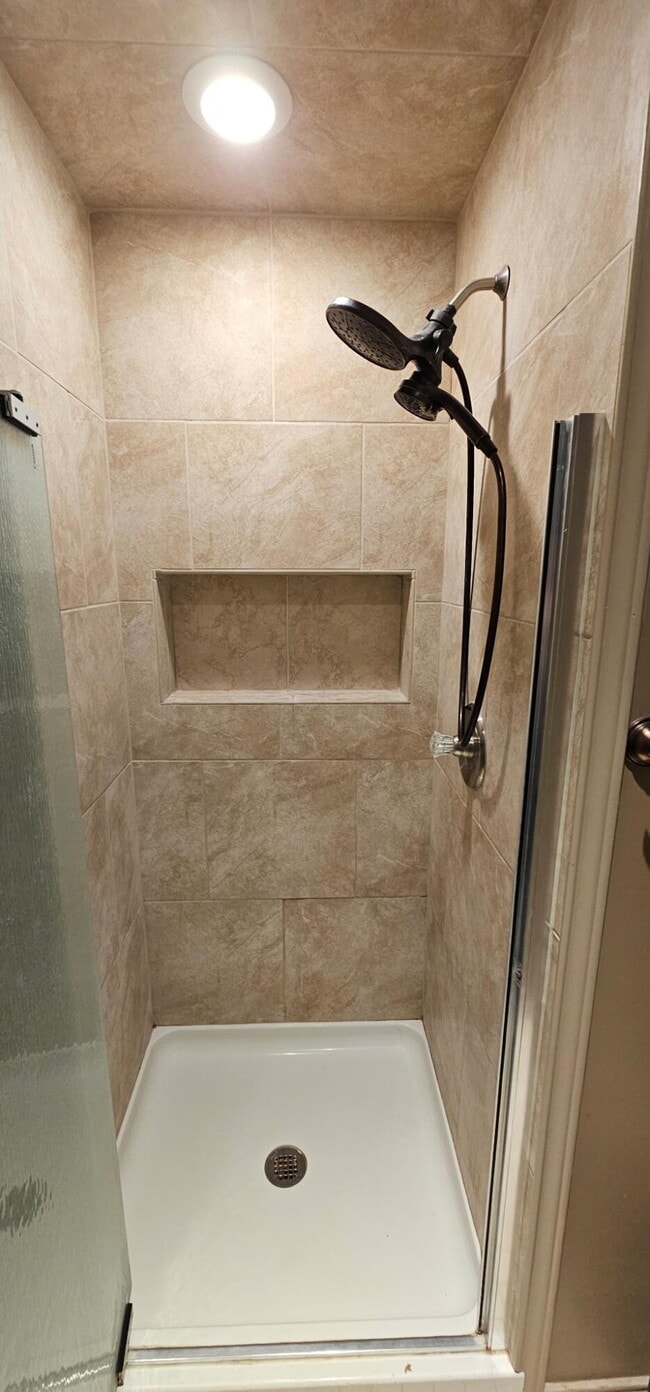 Building Photo - 5508 70th St