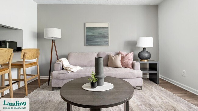 Building Photo - 2030 Northcliffe Dr