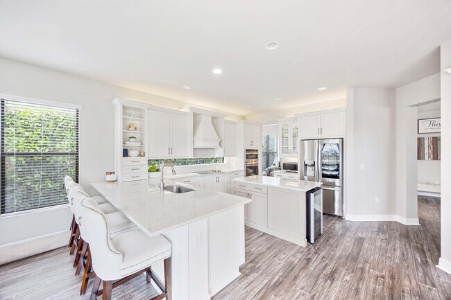 Building Photo - 2875 Cinnamon Bay Cir