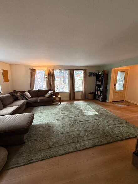 Building Photo - 19334 Mohawk Rd