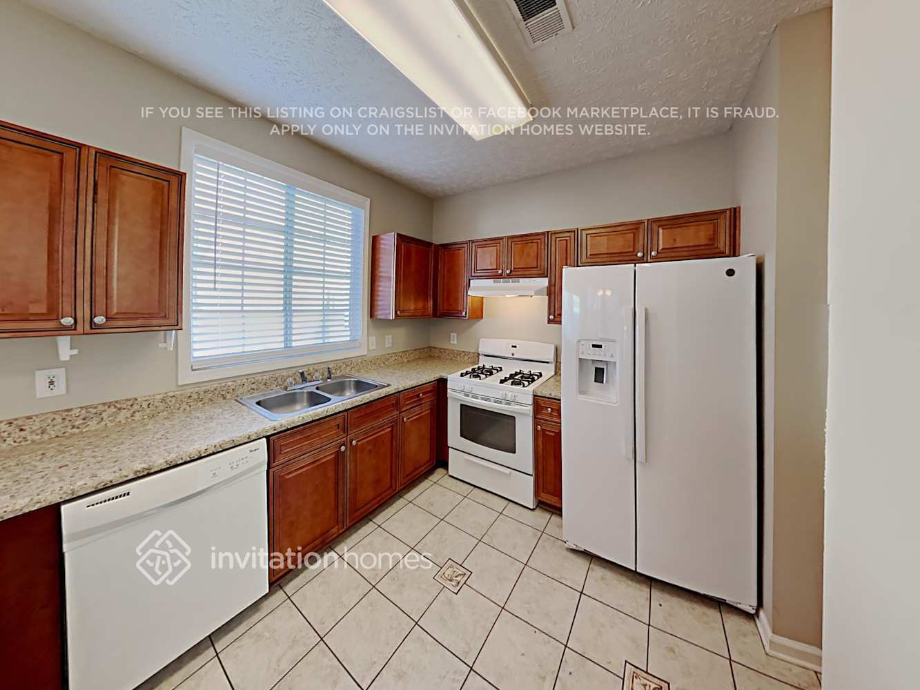 Building Photo - 240 Windcroft Cir NW