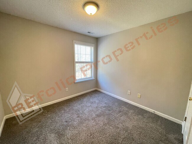 Building Photo - Charming 3-Bedroom Cul-de-Sac Home with Screened Porch in Sunset Hills, Apex — Available Now!