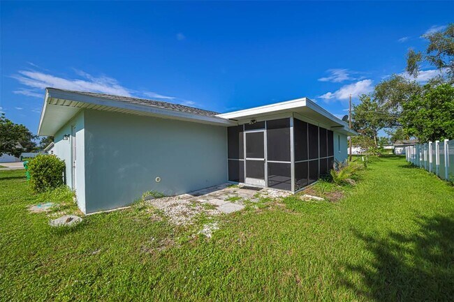 Building Photo - 478 Orange Dr NW