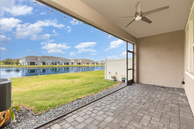 Building Photo - 11638 Woodleaf Dr