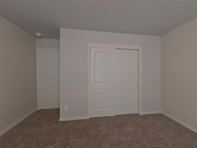 Building Photo - 9849 Gln Brk Ln