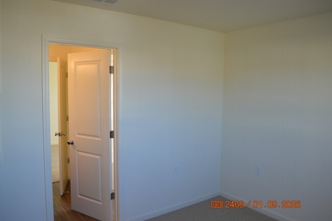 Building Photo - 644 Marshall Ln