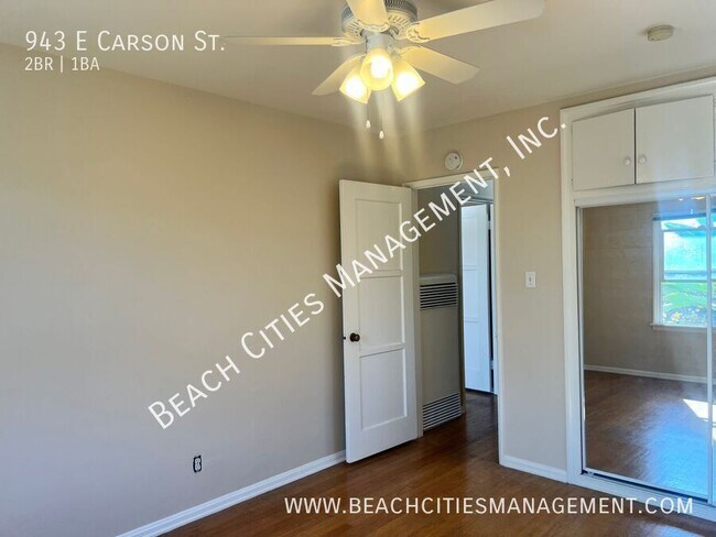 Building Photo - 943 E Carson St